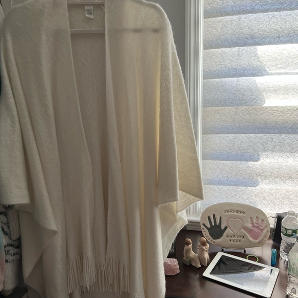 Beautiful print wrap front cartigan - Picture 4 of 4